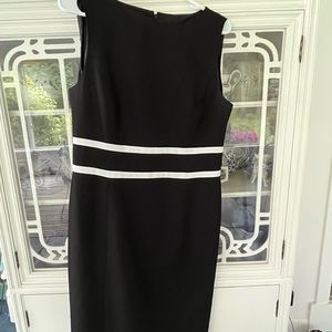 EUC Evan Picone Black Label black and white Sheath dress size 8